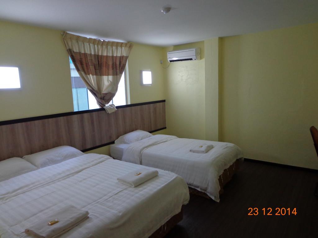 The Garden Inn Miri Chambre photo
